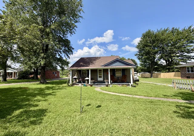 Photo 3 of Single family home for sale at 1983 Us Hwy 62 W, Greenville, KY 42345 | MLS# 3308989 | Listing updated on 2026-07-27