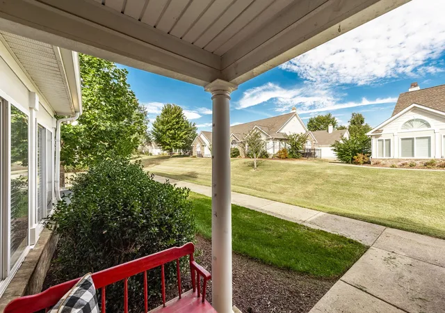 Photo 3 of Condo for sale at 825 Browns Ln #2302, Gallatin, TN 37066 | MLS# 3599055 | Listing updated on 2026-10-05