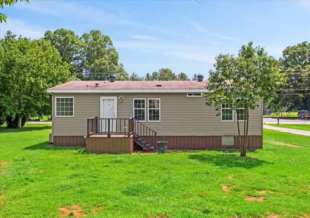 3rd image of 234 Howell Hill Rd, Fayetteville, TN 37334 | MLS# 3309065