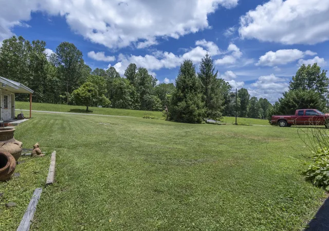 Photo 59 of Single family home for sale at 19853 Us 64, Murphy, NC 28906 | MLS# 3337405 | Listing updated on 2026-08-18