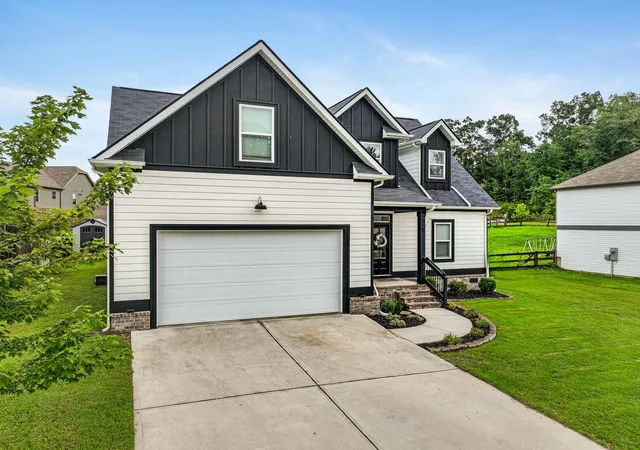 Photo 2 of Single family home for sale at 9322 Fremont Way, Hixson, TN 37343 | MLS# 3305127 | Listing updated on 2026-10-09
