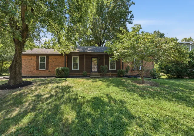 Photo 1 of Single family home for sale at 714 Albany Dr, Hermitage, TN 37076 | MLS# 3528866 | Listing updated on 2026-09-03