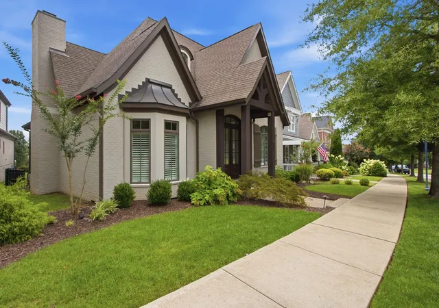 Photo 1 of Single family home for sale at 3805 Somers Ln, Thompsons Station, TN 37179 | MLS# 3305204 | Listing updated on 2026-10-07