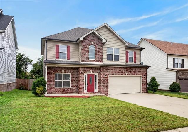 Photo 3 of Sale Pending at 1333 Winterset Dr, Clarksville, TN 37040 | MLS# 3306479 | Listing updated on 2026-08-20