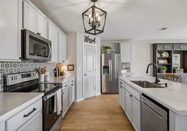 Photo 2 of Single family home for sale at 2704 Swarm Ct, Columbia, TN 38401 | MLS# 3305847 | Listing updated on 2026-09-03