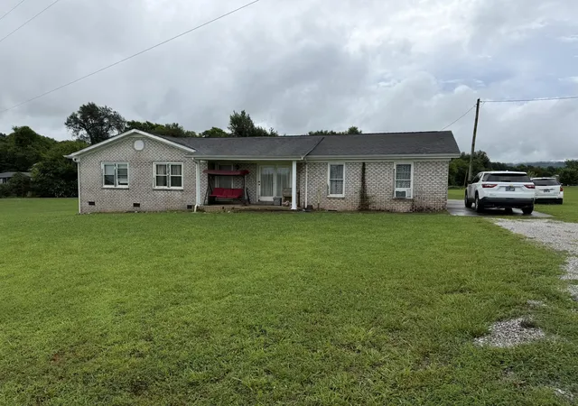 1st image of 1361 Joyce Ln, Winchester, TN 37398 | MLS# 3305233