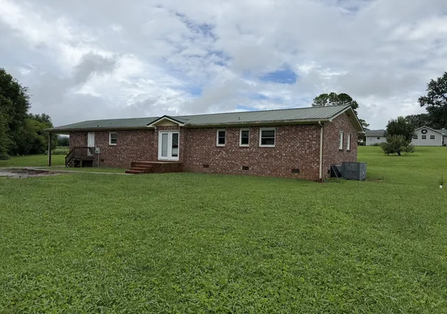 Photo 1 of Single family home for sale at 1325 Joyce Ln, Winchester, TN 37398 | MLS# 3305239 | Listing updated on 2026-08-26