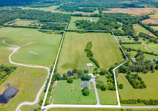 3rd image of 2287 Will Nickens Rd, Lewisburg, TN 37091 | MLS# 3306501