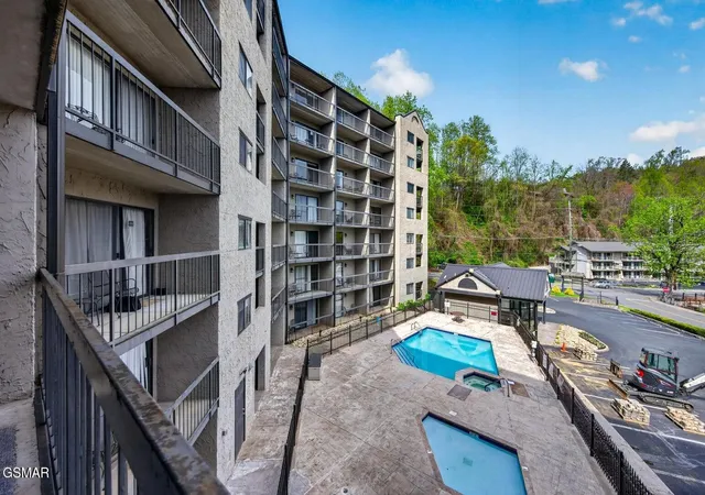 12th image of 306 Baskins Creek Road #UNIT 2A, Gatlinburg, TN 37738 | MLS# 3305771