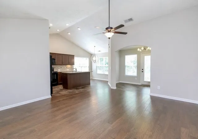 4th image of 395 Devon Chase, Gallatin, TN 37066