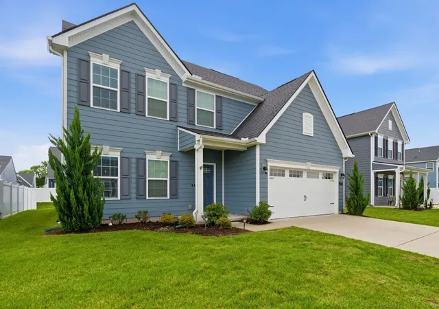 Photo 1 of Single family home for sale at 2943 Kellner Dr, Murfreesboro, TN 37128 | MLS# 3305275 | Listing updated on 2026-07-24