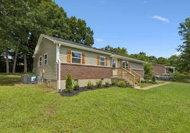 4th image of 668 Jackson Ave, Lewisburg, TN 37091 | MLS# 3305521