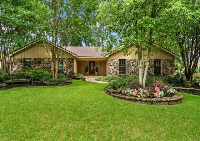 2nd image of 8594 Buckthorn Cv, Germantown, TN 38139 | MLS# 3501627