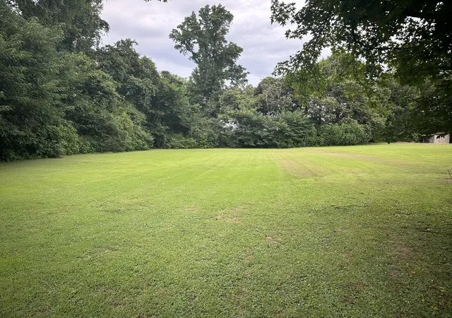 3rd image of 15 Deborah Dr, Jackson, TN 38305 | MLS# 3305631
