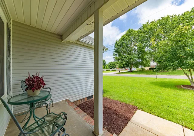 Photo 3 of Single family home for sale at 514 Winning Dr, Columbia, TN 38401 | MLS# 3305612 | Listing updated on 2026-10-15