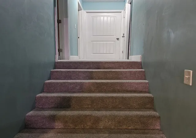 Photo 3 of Single family home for sale at 1215 Parkview Ter, Murfreesboro, TN 37130 | MLS# 3499766 | Listing updated on 2026-08-07
