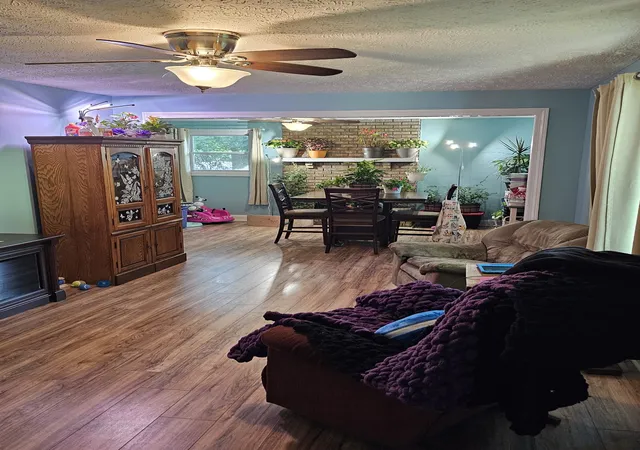Photo 3 of Single family home for sale at 1215 Parkview Ter, Murfreesboro, TN 37130 | MLS# 3499766 | Listing updated on 2026-08-07