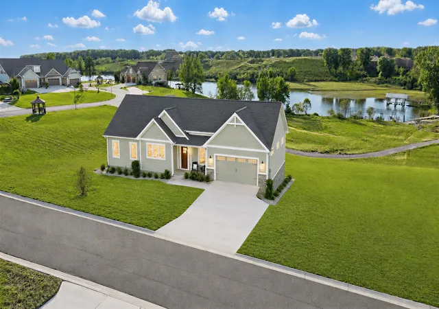 1st image of 426 Moon Bay Dr, Kuttawa, KY 42055 | MLS# 3305756