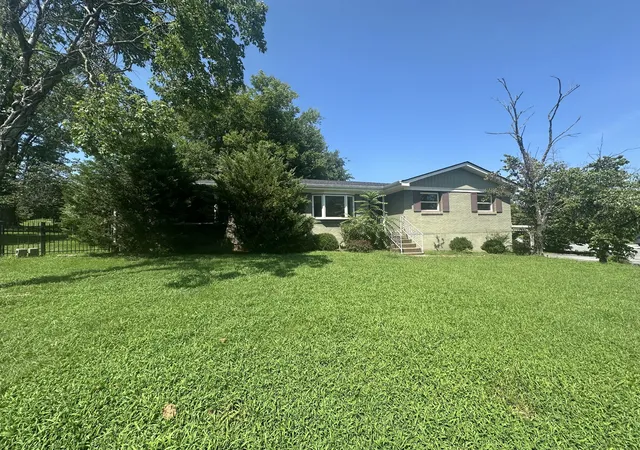Photo 1 of Single family home for sale at 473 Sunliner Dr, Nashville, TN 37209 | MLS# 3305523 | Listing updated on 2026-08-18