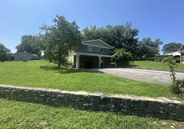 Photo 3 of Single family home for sale at 473 Sunliner Dr, Nashville, TN 37209 | MLS# 3305523 | Listing updated on 2026-08-18