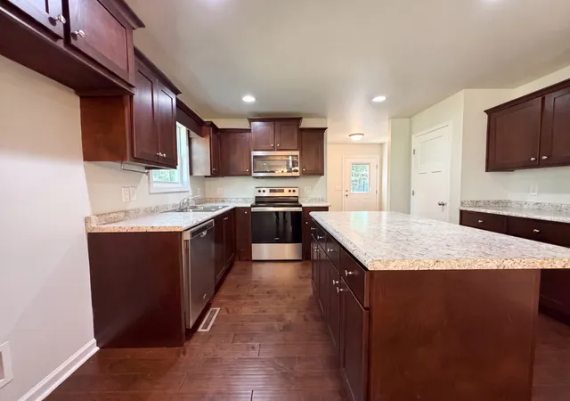 5th image of 1023 Chris Dr, Portland, TN 37148 | MLS# 3305822