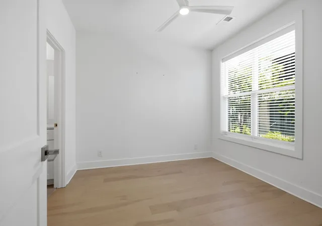 Photo 3 of Townhouse for sale at 1011 44th Avenue N #5, Nashville, TN 37209 | MLS# 3318937 | Listing updated on 2026-09-01