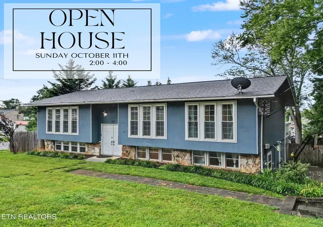 Photo 1 of Single family home for sale at 1201 Foxcrolf Dr, Knoxville, TN 37923 | MLS# 3544591 | Listing updated on 2026-10-08