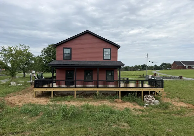 Photo 4 of Single family home for sale at 960 W Trimble Rd, Milton, TN 37118 | MLS# 3305886 | Listing updated on 2026-09-24