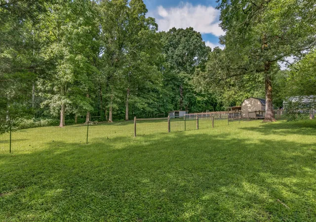 Photo 4 of Single family home for sale at 83 W Point Dr, Fayetteville, TN 37334 | MLS# 3305544 | Listing updated on 2026-09-27