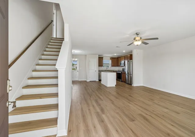 Photo 3 of Single family home for sale at 2708 Swarm Ct, Columbia, TN 38401 | MLS# 3305752 | Listing updated on 2026-10-09