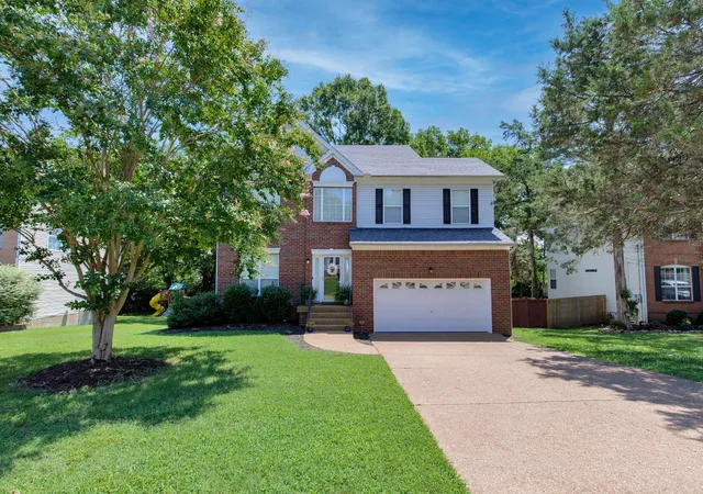 1st image of 189 E Harbor, Hendersonville, TN 37075 | MLS# 3306240