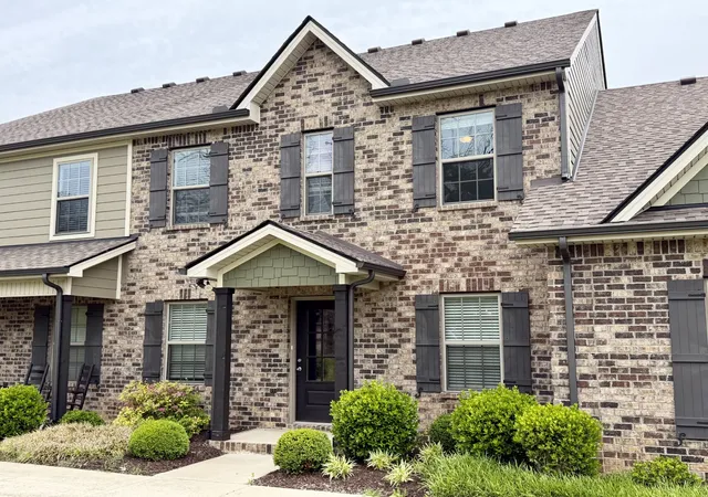 Photo 3 of Townhouse for sale at 5628 Maples Retreat Dr, Murfreesboro, TN 37127 | MLS# 3305985 | Listing updated on 2026-09-06