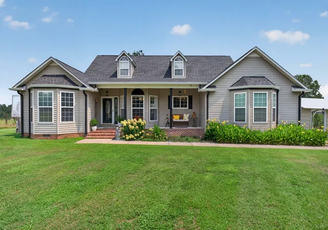 Photo 4 of Single family home for sale at 2429 Bright Hl Rd, Smithville, TN 37166 | MLS# 3306279 | Listing updated on 2026-09-01