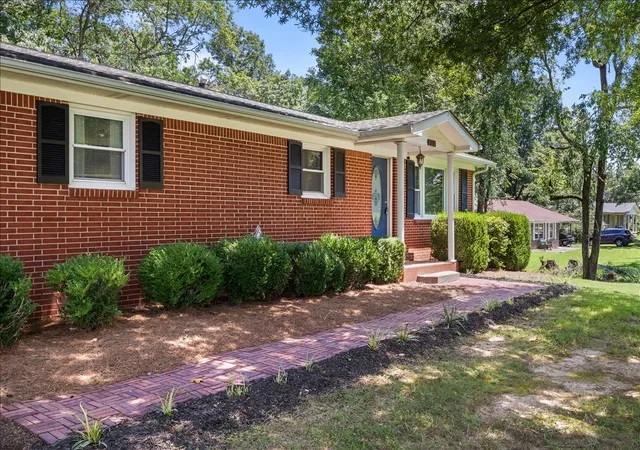 3rd image of 353 Powers Blvd, Waverly, TN 37185 | MLS# 3305952