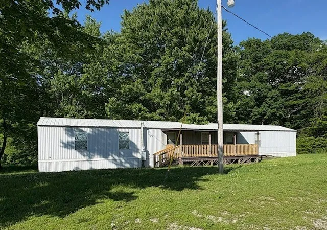 Photo 1 of Sale Pending at 1012 Topsy Store Rd, Waynesboro, TN 38485 | MLS# 3305681 | Listing updated on 2026-08-15