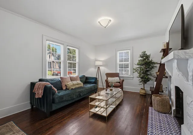 Photo 3 of Single family home for sale at 1215 North 7th St, Nashville, TN 37207 | MLS# 3309372 | Listing updated on 2026-08-13