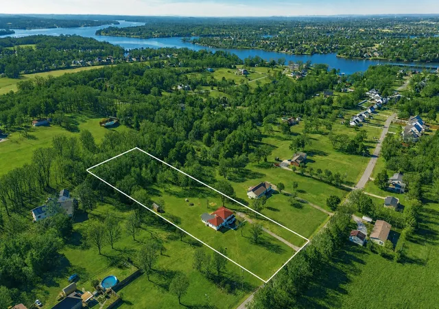 3rd image of 557 Peach Valley Rd, Gallatin, TN 37066 | MLS# 3305810