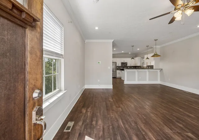 Photo 4 of Single family home for sale at 152 Laurel Way, Ashland City, TN 37015 | MLS# 3624381 | Listing updated on 2026-10-23