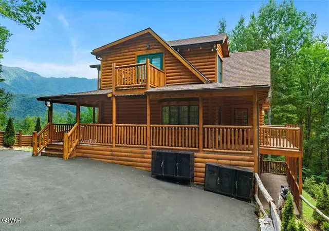 1st image of 556 Thissa Way, Gatlinburg, TN 37738 | MLS# 3305698