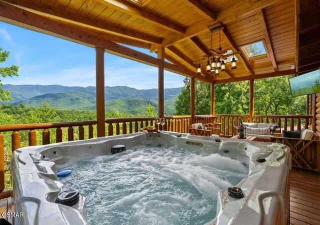 2nd image of 556 Thissa Way, Gatlinburg, TN 37738 | MLS# 3305698