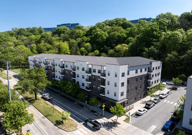 2nd image of 782 Riverfront Parkway #208, Chattanooga, TN 37402 | MLS# 3305742