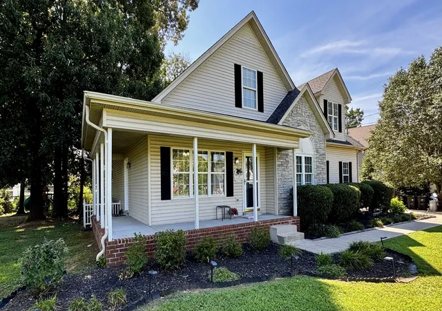 Photo 1 of Single family home for sale at 431 Conhocken Ct, Murfreesboro, TN 37128 | MLS# 3305840 | Listing updated on 2026-08-11