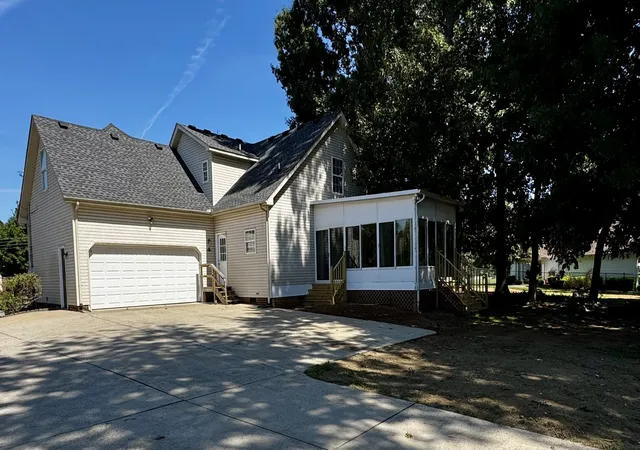 Photo 3 of Single family home for sale at 431 Conhocken Ct, Murfreesboro, TN 37128 | MLS# 3305840 | Listing updated on 2026-08-11