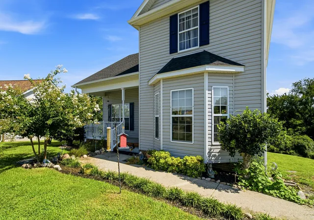 Photo 3 of Single family home for sale at 117 Thomas Holman Cir, Springfield, TN 37172 | MLS# 3311634 | Listing updated on 2026-08-26