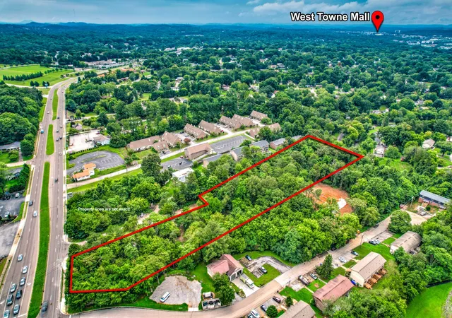 4th image of 1155 Copperwood Ln, Knoxville, TN 37923 | MLS# 3511073