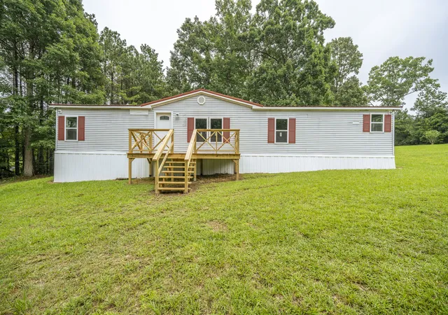 Photo 1 of Manufactured home for sale at 4042 May Branch Rd, Iron City, TN 38463 | MLS# 3306139 | Listing updated on 2026-08-25