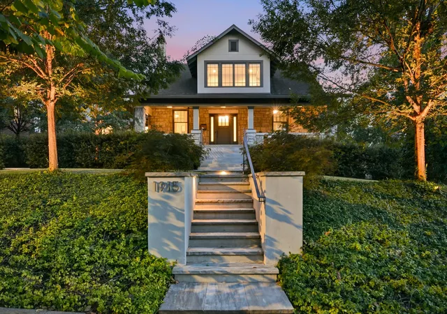 Photo 1 of Mansion for sale at 1915 Blair Blvd, Nashville, TN 37212 | MLS# 3592330 | Listing updated on 2026-09-27