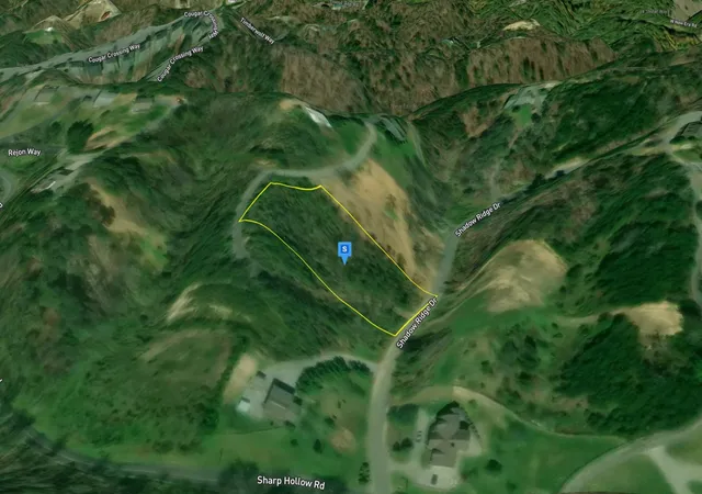 3rd image of 1090 Sharp Hollow Rd, Sevierville, TN 37862 | MLS# 3305977