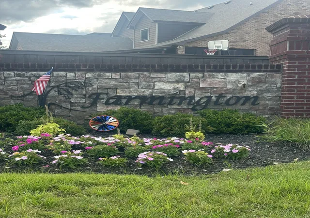 1st image of 304 Retriever Ct, Clarksville, TN 37043 | MLS# 3319808
