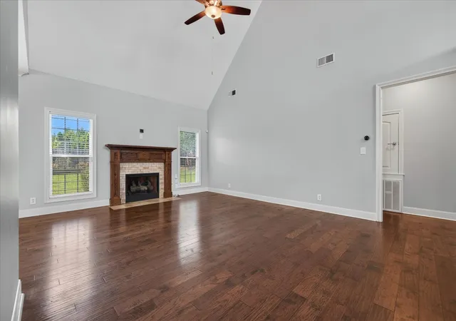 5th image of 304 Retriever Ct, Clarksville, TN 37043 | MLS# 3319808